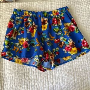 Floral Comfy shorts